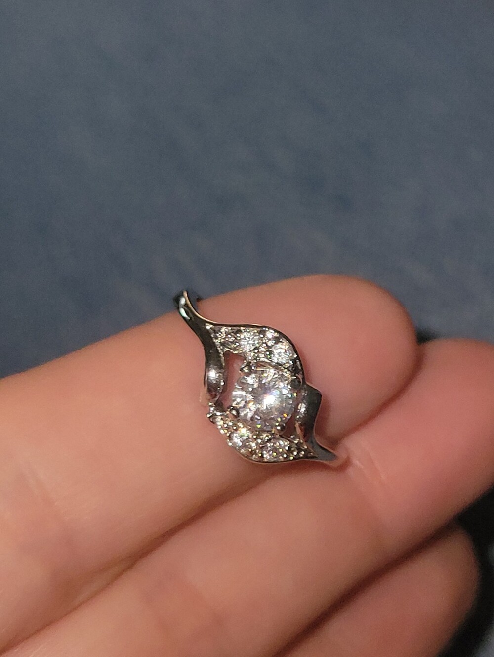 Swarovski Crystal Silver Tone Ring 6.5